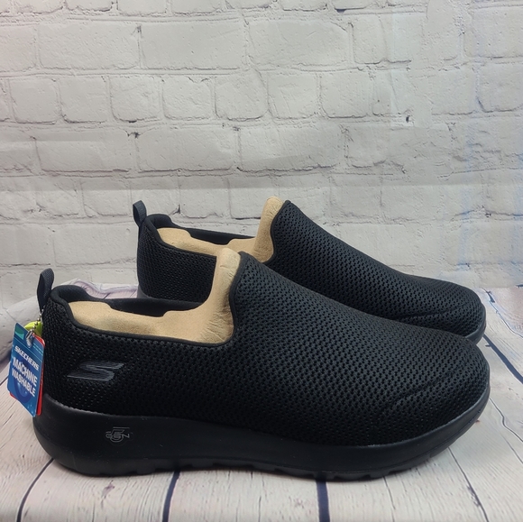 Skechers Men's Go Walk Max-athletic Air Mesh Slip on Walking Shoe size 12 - Picture 2 of 10